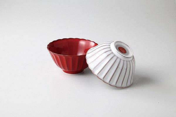 Mino Ware Pair of Elegant Red & White Rice Bowls Gift Boxed