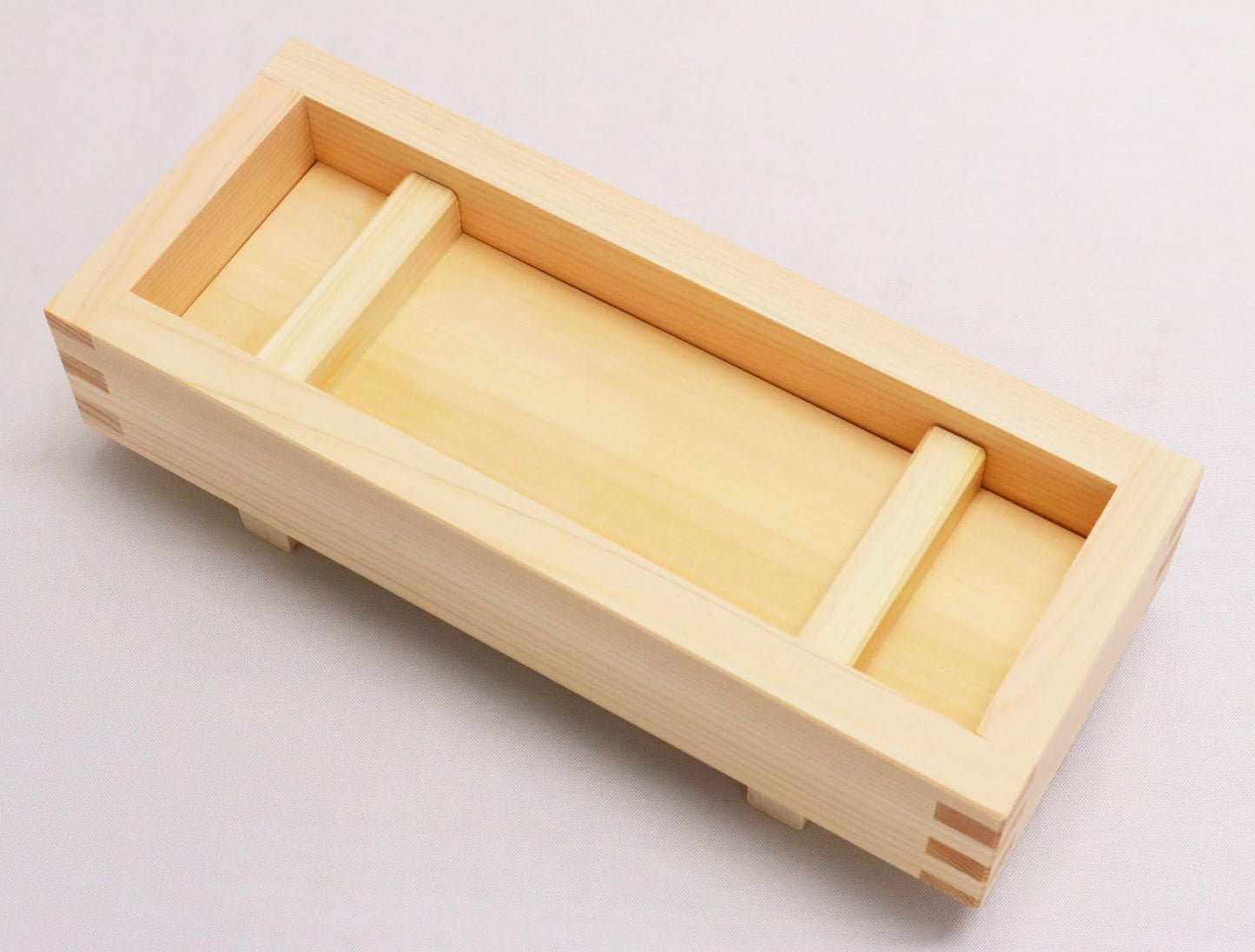 Sushi press Tchi