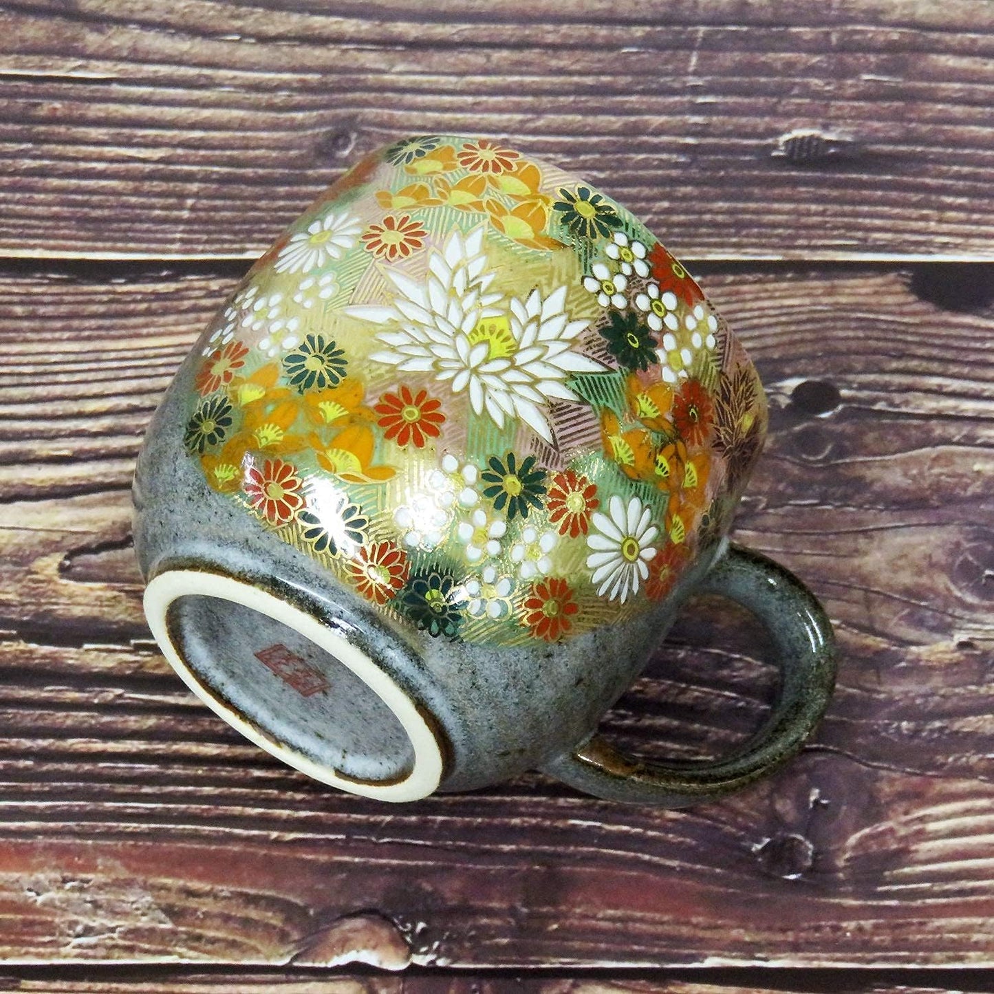 Kutani Ware Ceramic Mug with Gold Flower Motif, High-End Japanese Tableware