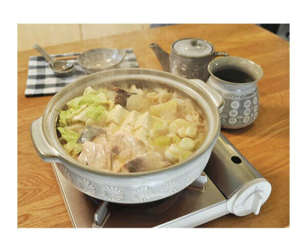 Ginpo Mishima No. 9 clay pot made in Japan