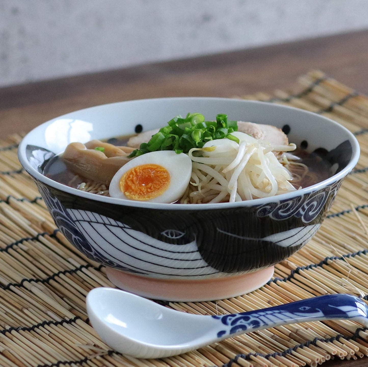 Kujira ramen bowls