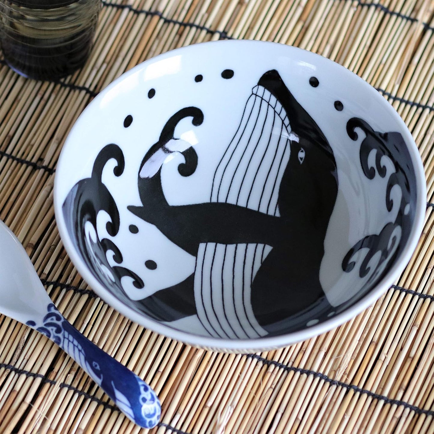 Kujira ramen bowls
