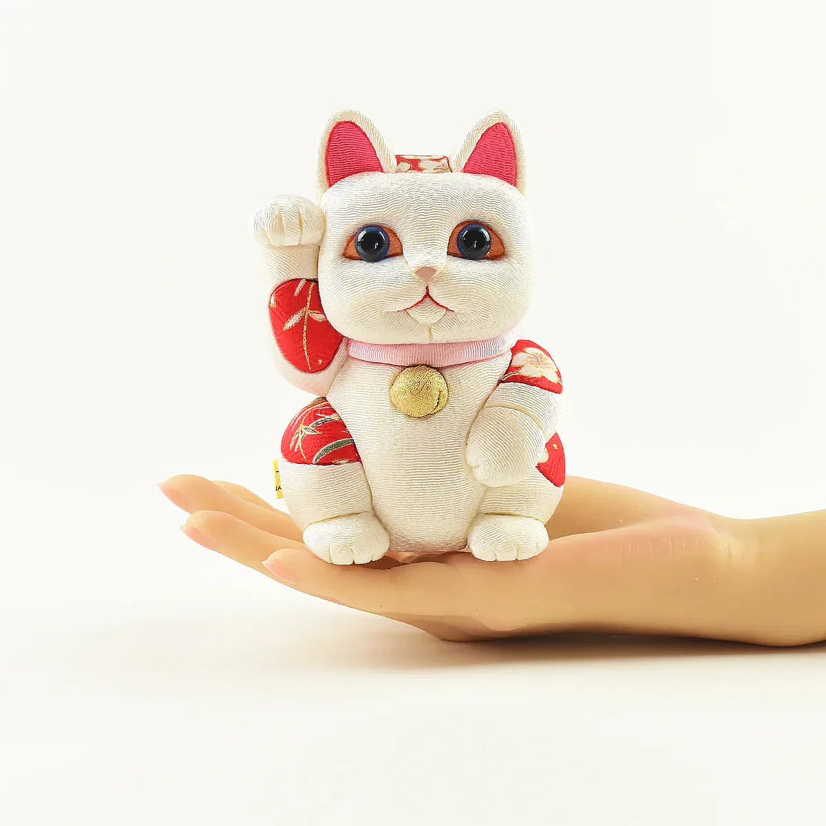 Edo Mokumegome Dolls - Feng Shui Series - Convitation Cat White