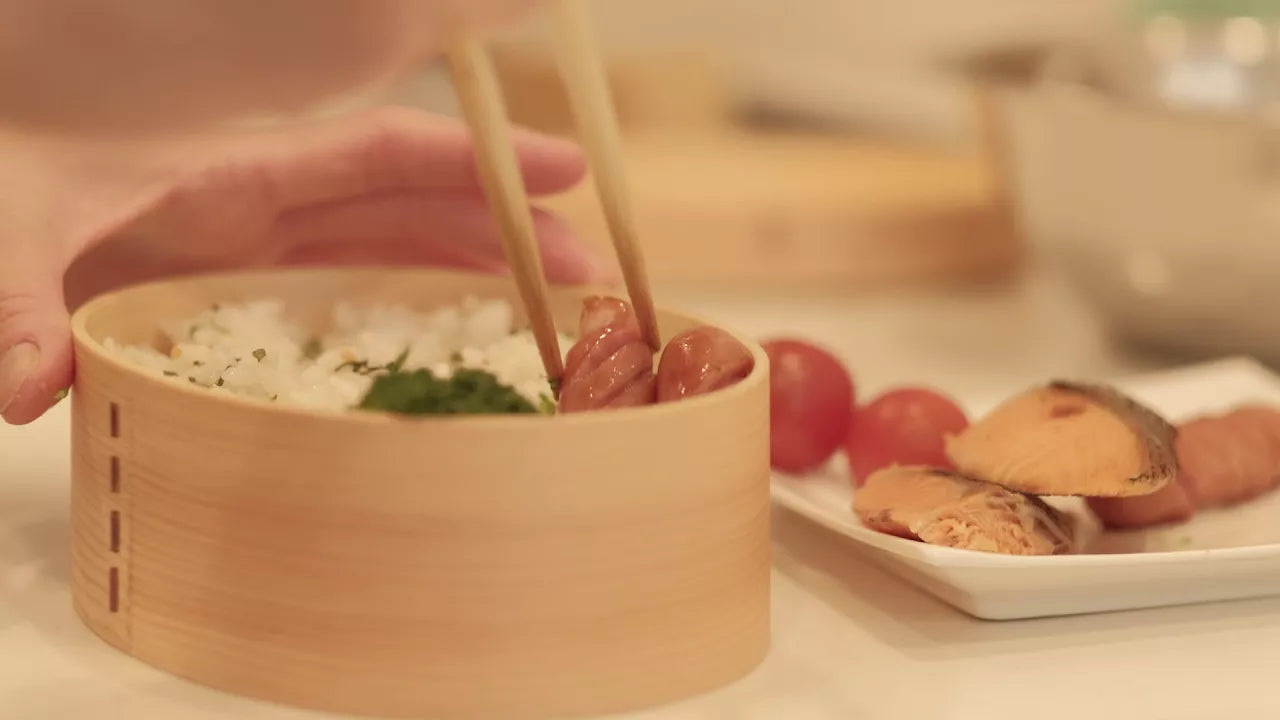 Bento box with rice balls and pickled plums 4 sizes